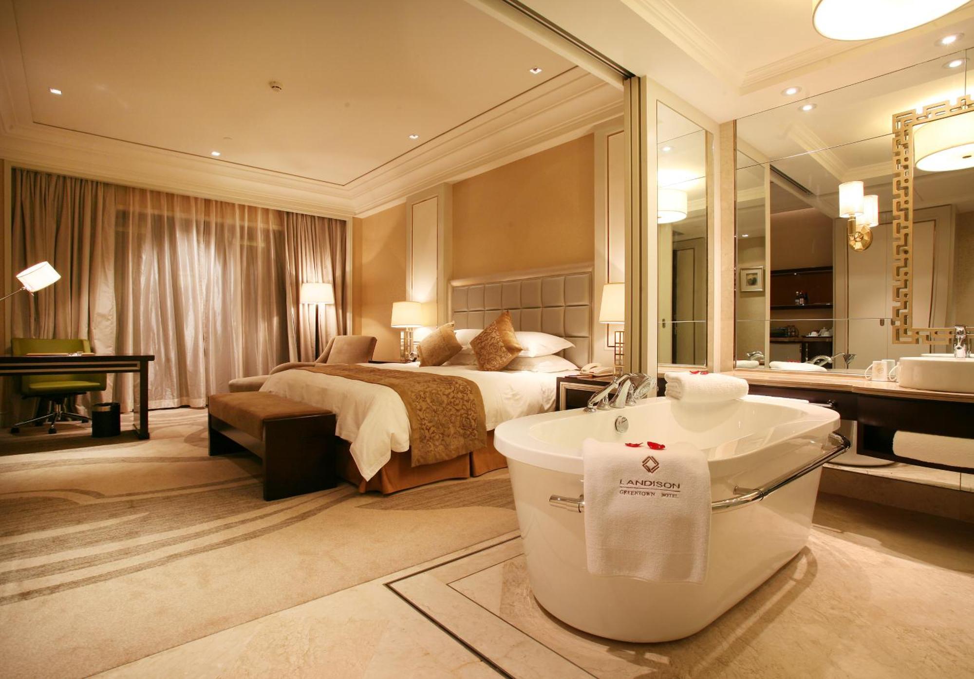 Landison Green Town Hotel Xinchang Exterior foto